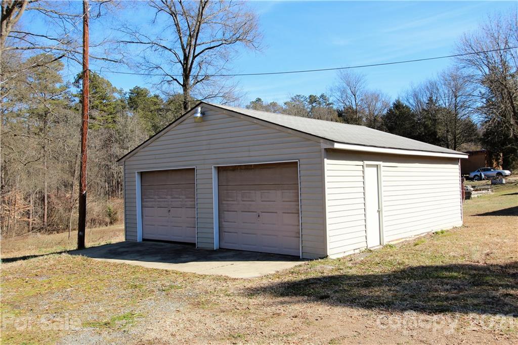 2601 Starnes Road Charlotte, NC 28214 - Photo 31 of 40 Gallery Image 31