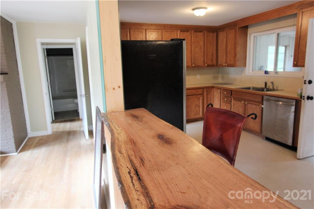2601 Starnes Road Charlotte, NC 28214 - Photo 9 of 40 Gallery Image 9