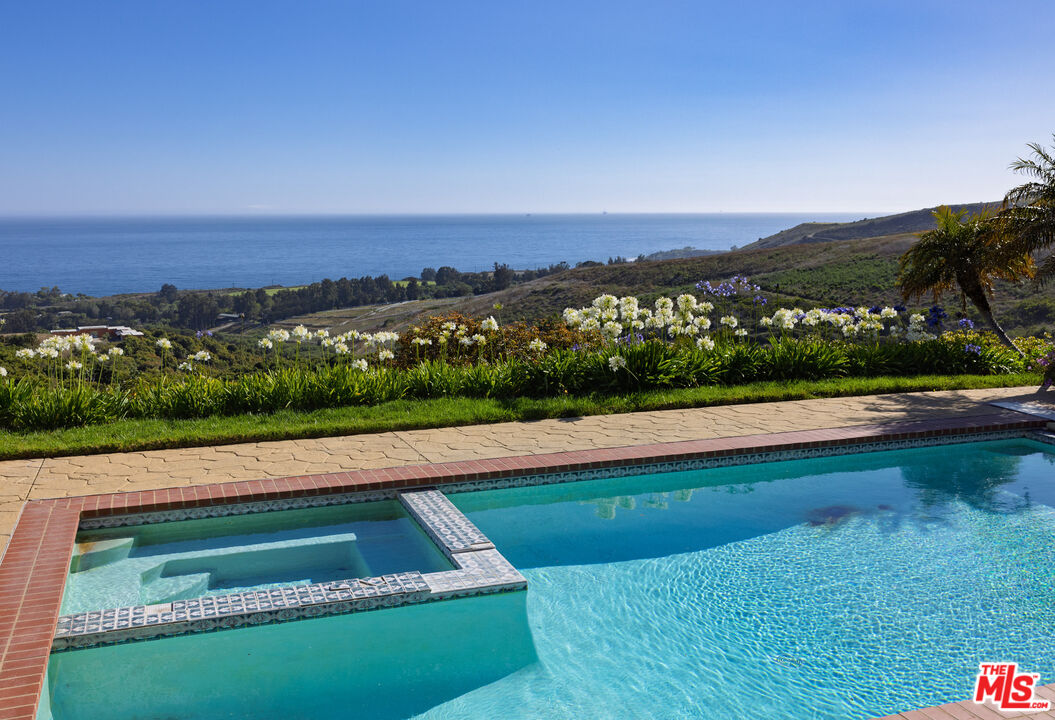 10890 Highway 101 Goleta, CA 93117 - Photo 25 of 29 a view of swimming pool with a yard