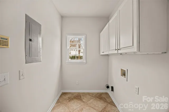 $650,000 | 8504 Tonawanda Drive, Charlotte, NC 28277