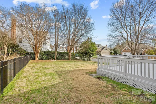 $650,000 | 8504 Tonawanda Drive, Charlotte, NC 28277