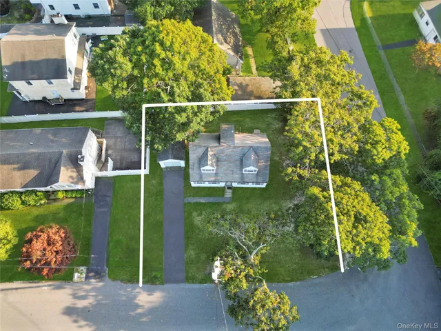 $549,999 | 2 Brushwood Drive, Shirley, NY 11967