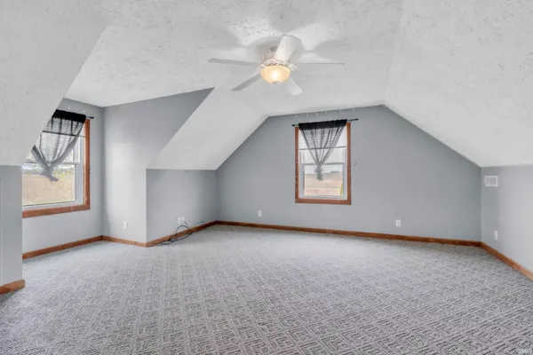 $464,900 | 10922 East 1000 North, Kendallville, IN 46755