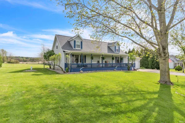 $464,900 | 10922 East 1000 North, Kendallville, IN 46755
