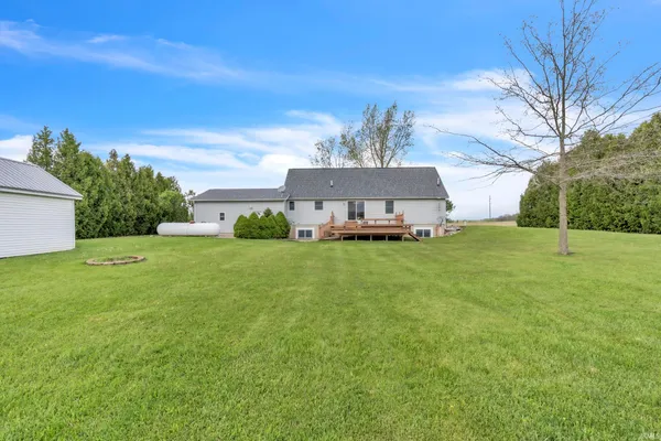 $464,900 | 10922 East 1000 North, Kendallville, IN 46755