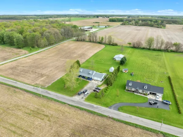 $464,900 | 10922 East 1000 North, Kendallville, IN 46755