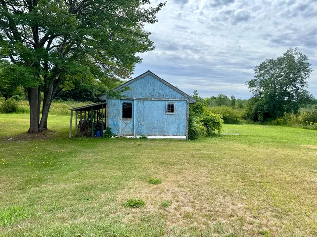 $259,000 | 16 Heath Street, Oakland, ME 04963