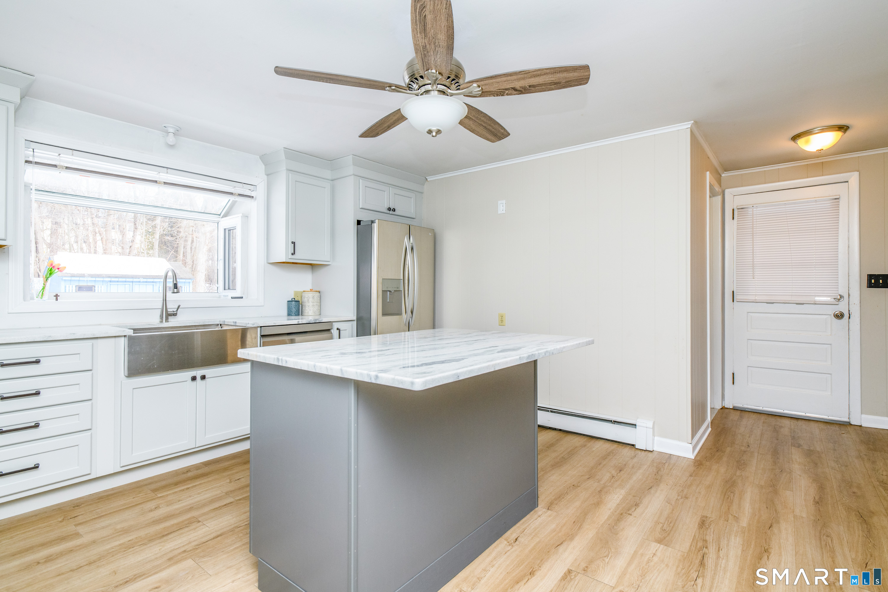 678 Bartholomew Road Middletown, CT 06457 - Photo 5 of 25