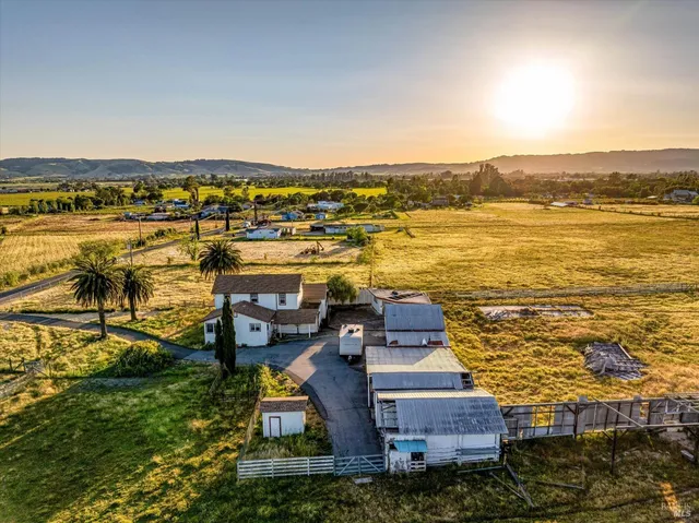 $2,650,000 | 2710 Knob Hill Road, Sonoma, CA 95476