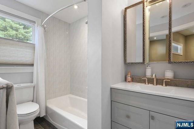 39 Springfield Avenue, Unit 1 Hasbrouck Heights, NJ 07604 - Photo 5 of 20