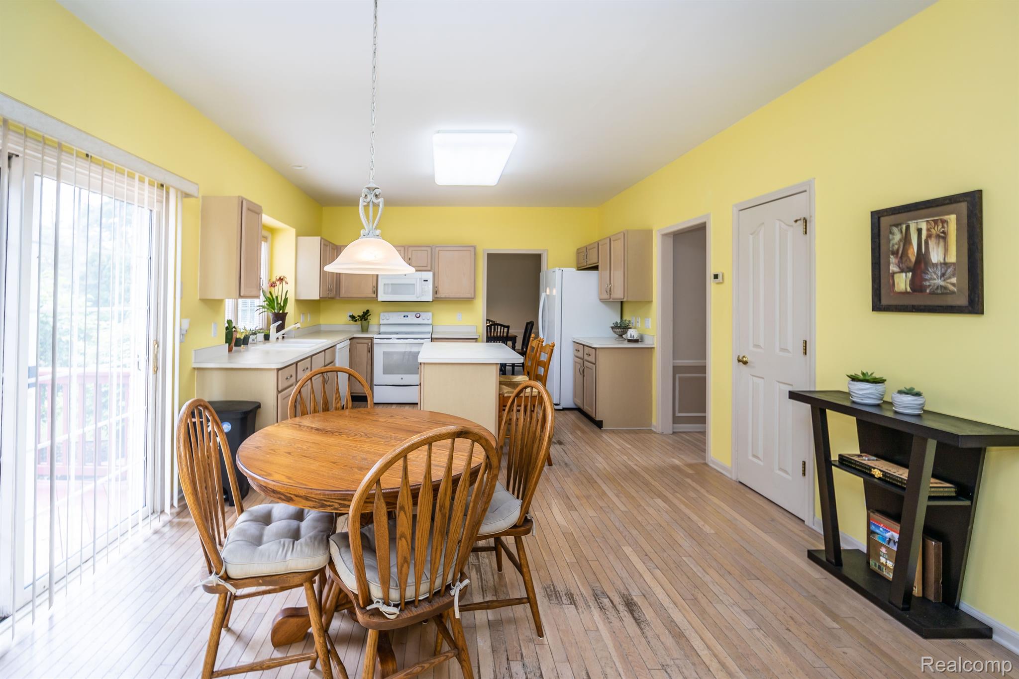 1775 Tremont Road Canton, MI 48188 - Photo 14 of 47 Gallery Image 14