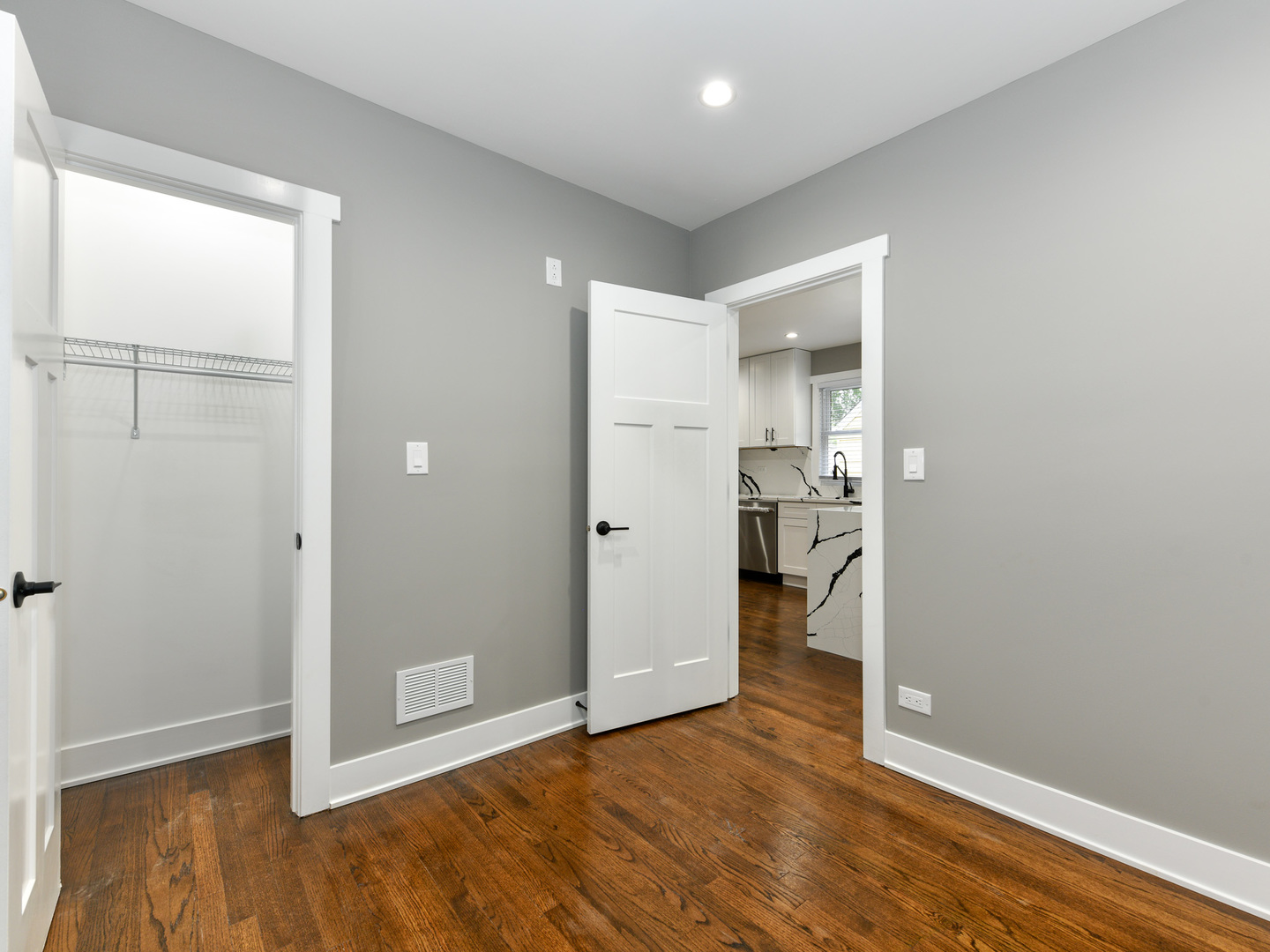 2613 North Rutherford Avenue Chicago, IL 60707 - Photo 14 of 34 Gallery Image 14