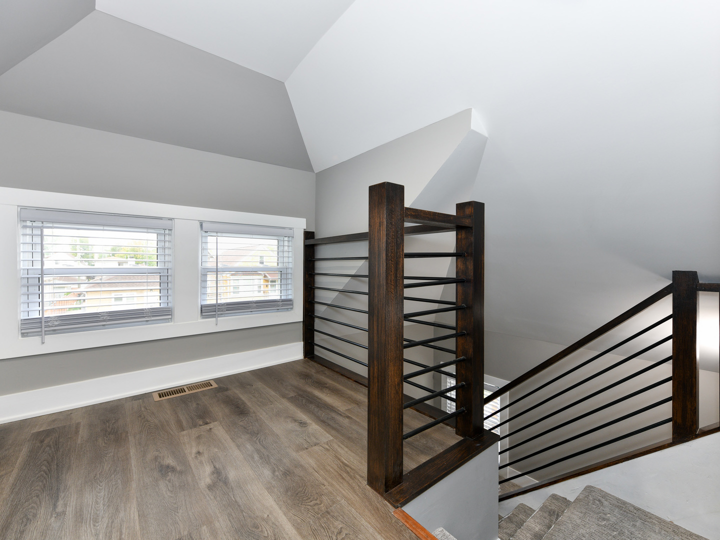 2613 North Rutherford Avenue Chicago, IL 60707 - Photo 17 of 34 Gallery Image 17
