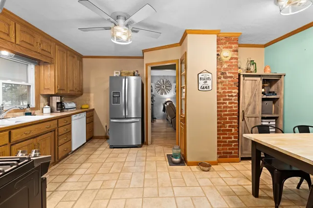 $339,999 | 1412 Northwest 96th Street, Newton, KS 67114