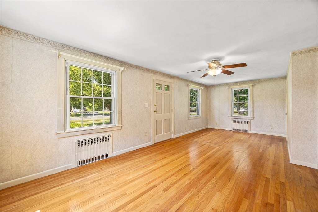 1855 Parker Street Springfield, MA 01128 - Photo 13 of 20