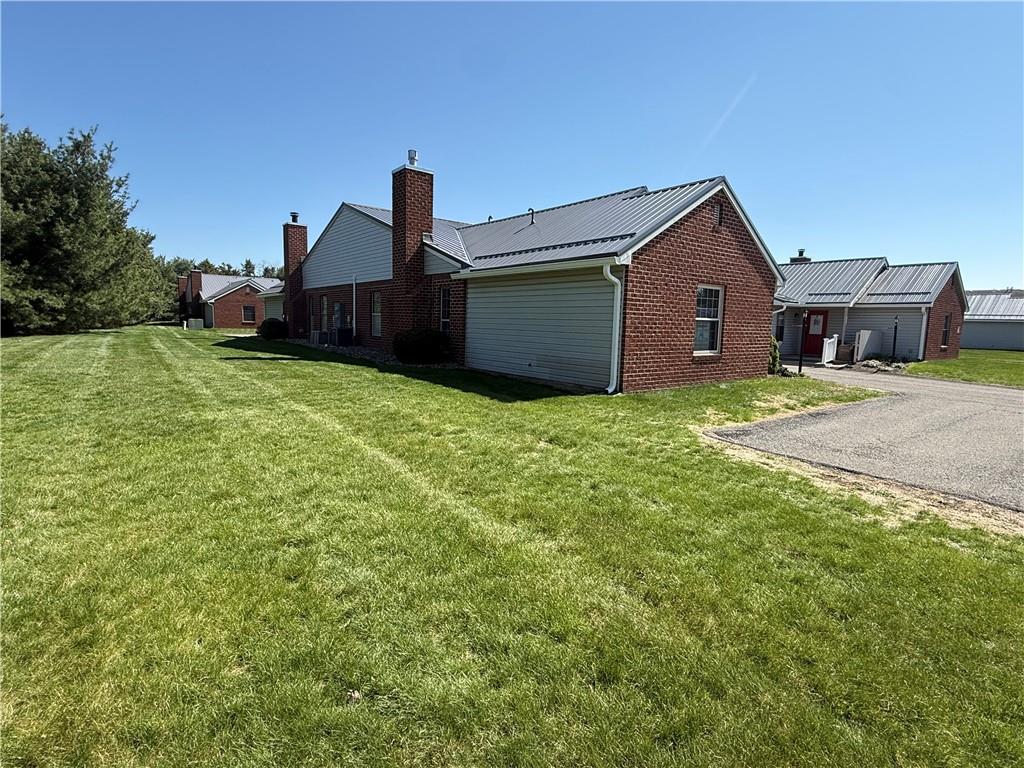 502 Brookstone Court Butler, PA 16001 - Photo 5 of 16