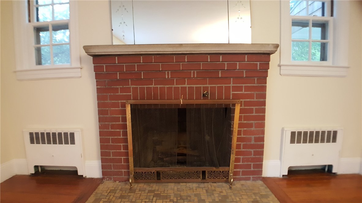 77 Interlocken Road East Providence, RI 02914 - Photo 6 of 16 Gallery Image 6