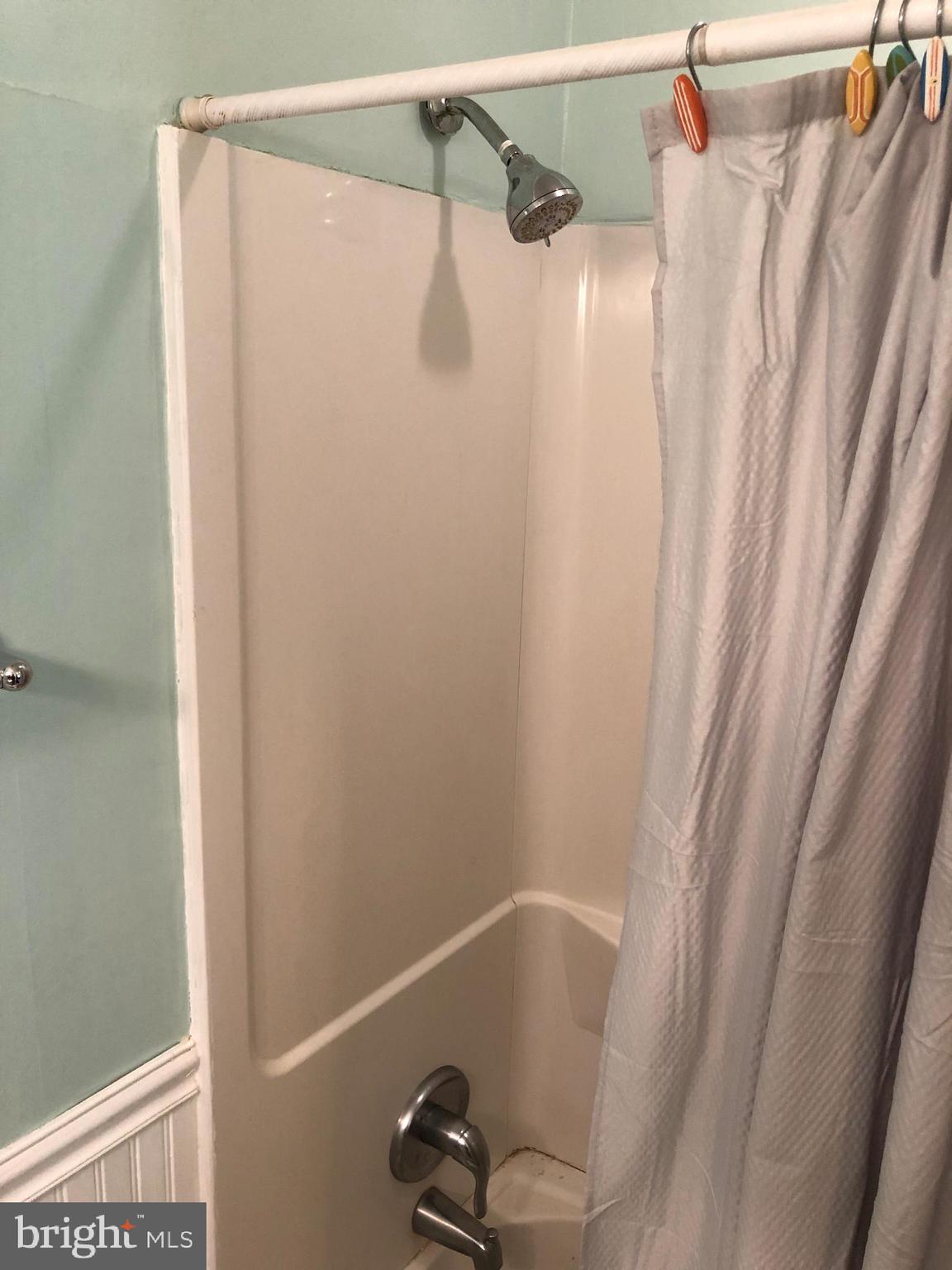 7457 Robin Road La Plata, MD 20646 - Photo 23 of 45 Hall bath