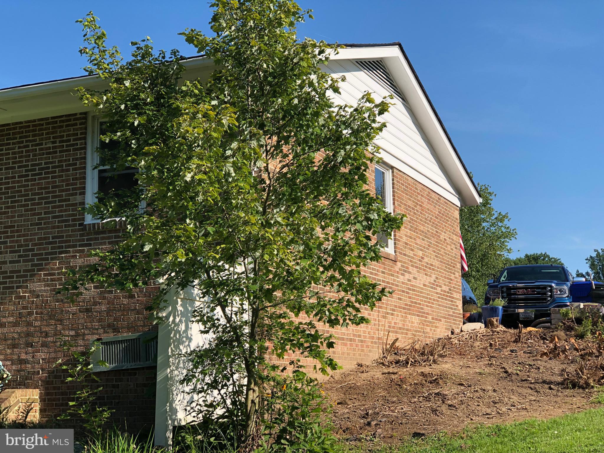 7457 Robin Road La Plata, MD 20646 - Photo 8 of 45 side view