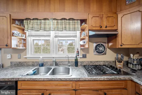 $449,900 | 322 Beverly Place, Wilmington, DE 19809