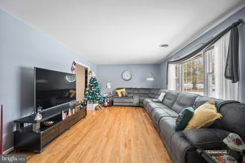 $449,900 | 322 Beverly Place, Wilmington, DE 19809