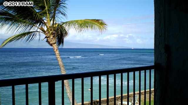 3833 Lower Honoapiilani Road, Unit A203 Lahaina, HI 96761 - Photo 26 of 26 a view of a backyard of a house