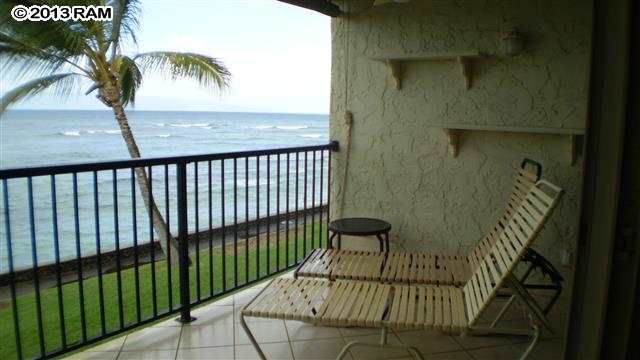 3833 Lower Honoapiilani Road, Unit A203 Lahaina, HI 96761 - Photo 7 of 26 a view of a balcony with a potted plant