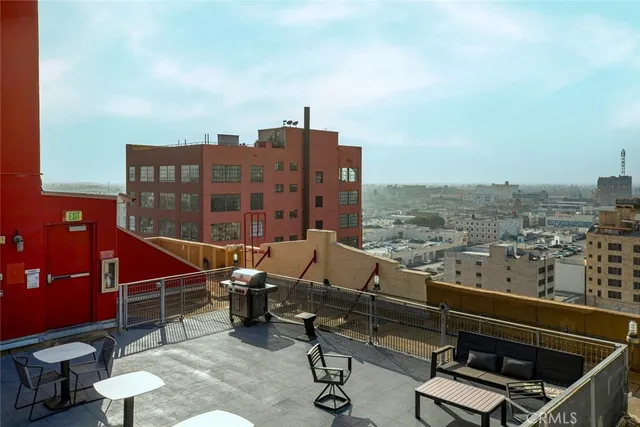 $347,000 | 746 South Los Angeles Street, Unit 1009, Los Angeles, CA 90014