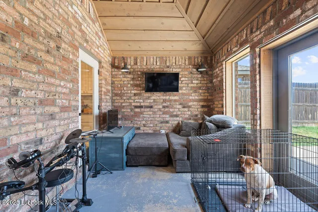 $330,000 | 10305 Avenue X, Lubbock, TX 79423