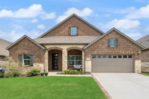 $565,000 | 3712 Chapman Circle, Rowlett, TX 75089