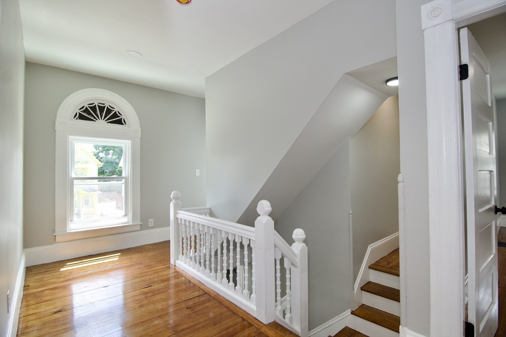 43 Princeton Street Springfield, MA 01109 - Photo 31 of 41