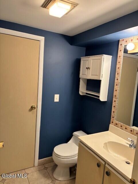 68 Thimbleberry Road Ballston Spa, NY 12020 - Photo 13 of 28 Bath down