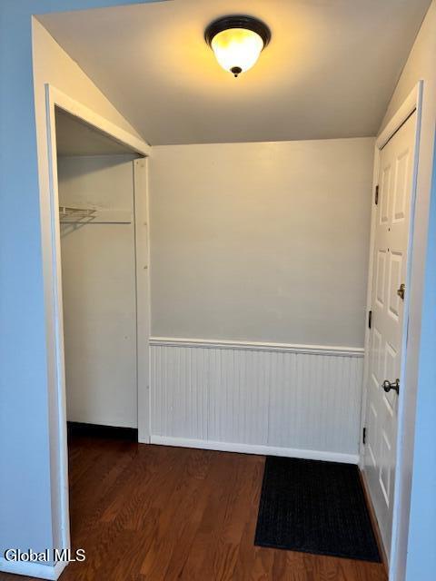 68 Thimbleberry Road Ballston Spa, NY 12020 - Photo 7 of 28 Front entry