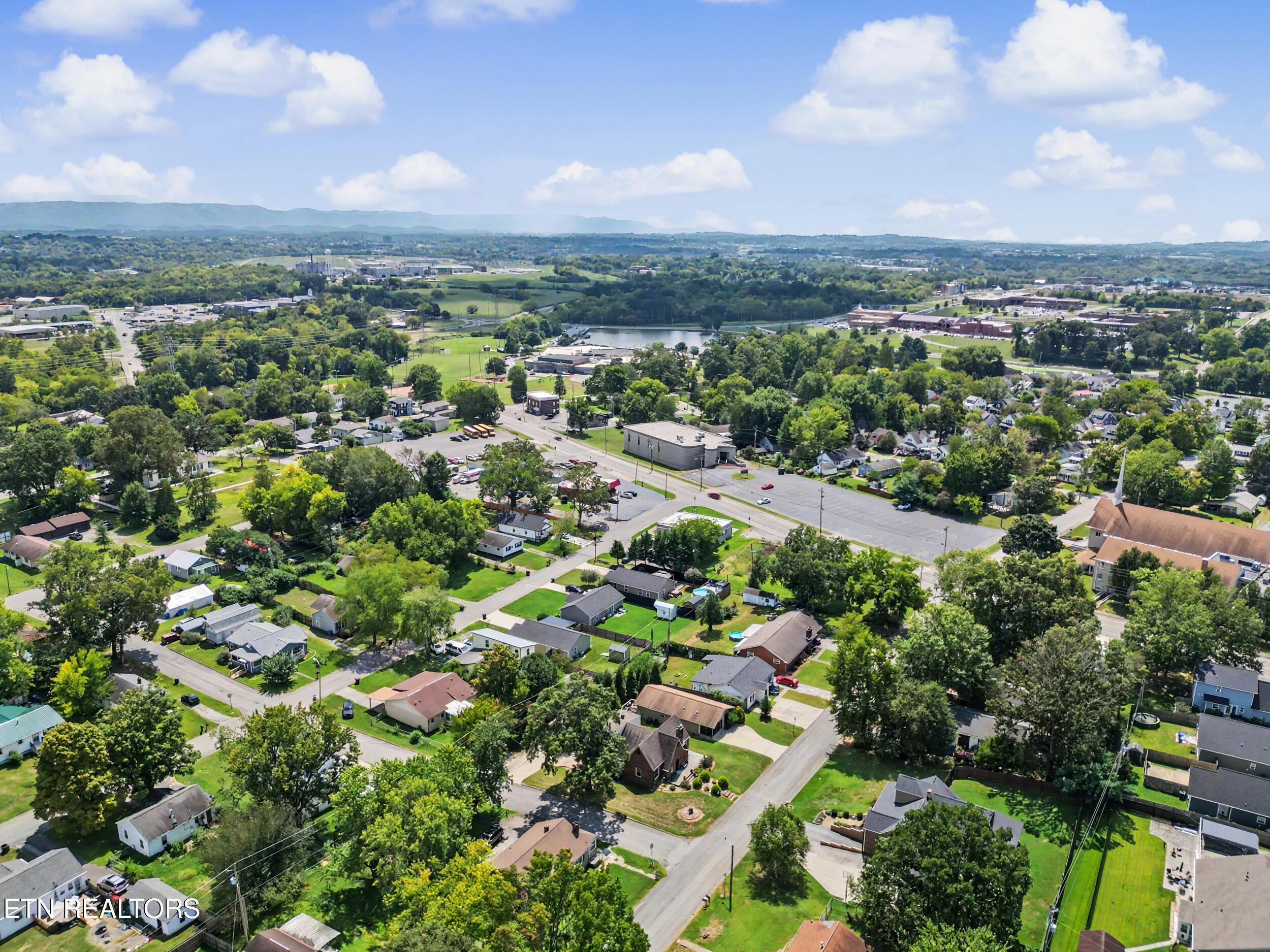 860 Gilbert Street Alcoa, TN 37701 - Photo 35 of 41 42_dji_0150_