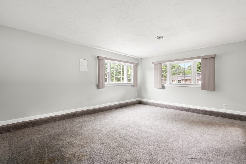 26 Cromesett Road Wareham, MA 02571 - Photo 24 of 40
