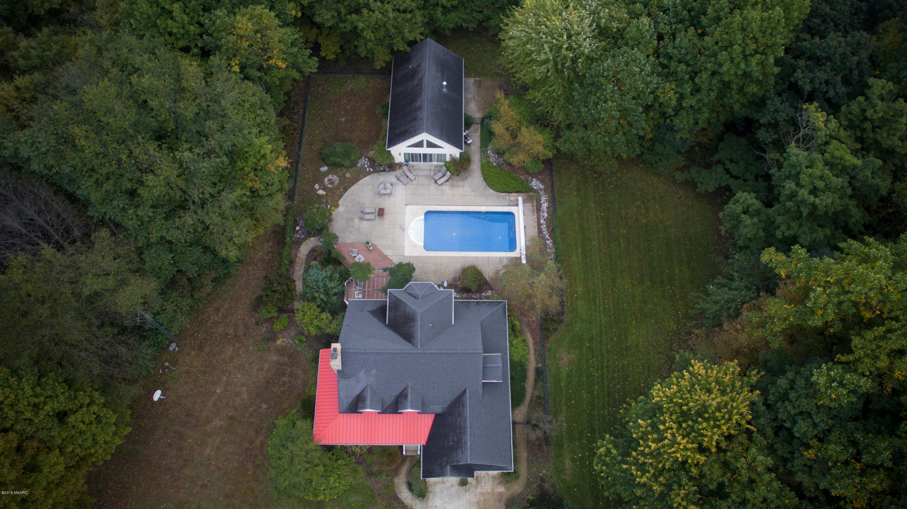 16225 Lakeside Road Three Oaks, MI 49128 - Photo 21 of 32 Aerial View