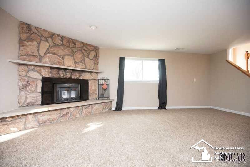 10315 Secor Road Temperance, MI 48182 - Photo 13 of 25