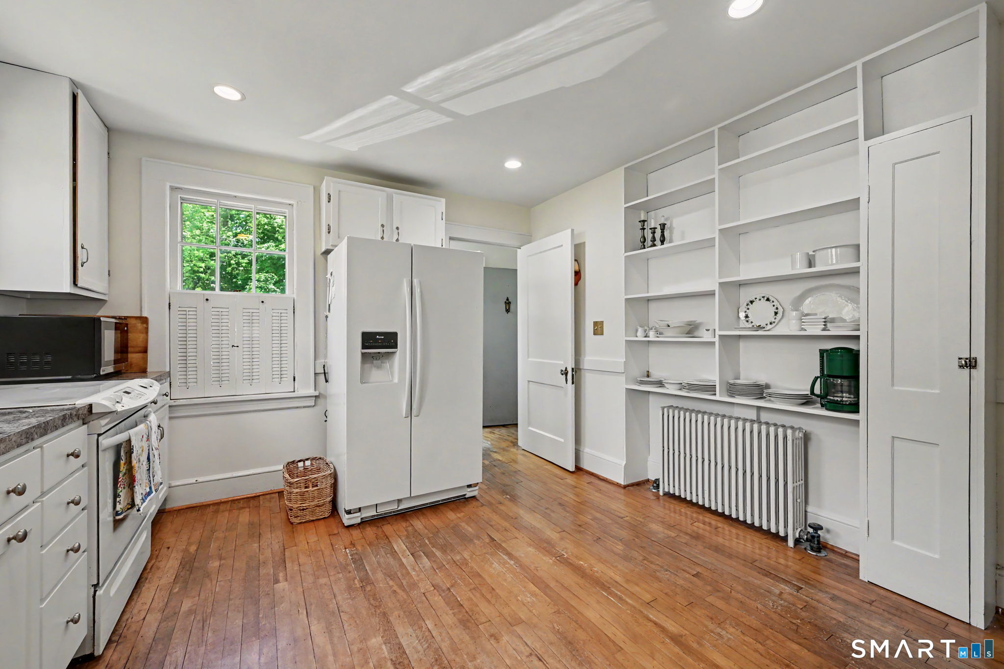 378 Wilton Road West Ridgefield, CT 06877 - Photo 13 of 33 Kitchen