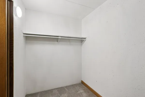 $185,000 | 1 Renaissance Place, Unit 1022, Palatine, IL 60067