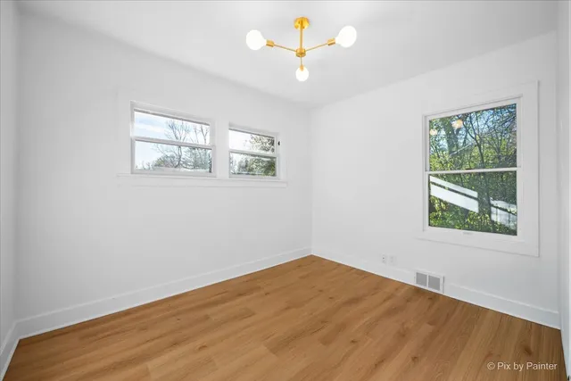 $400,000 | 28524 West Main Street, Barrington, IL 60010