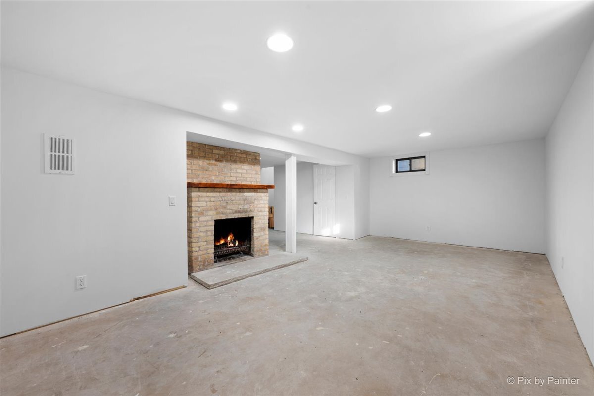 28524 West Main Street Barrington, IL 60010 - Photo 18 of 35
