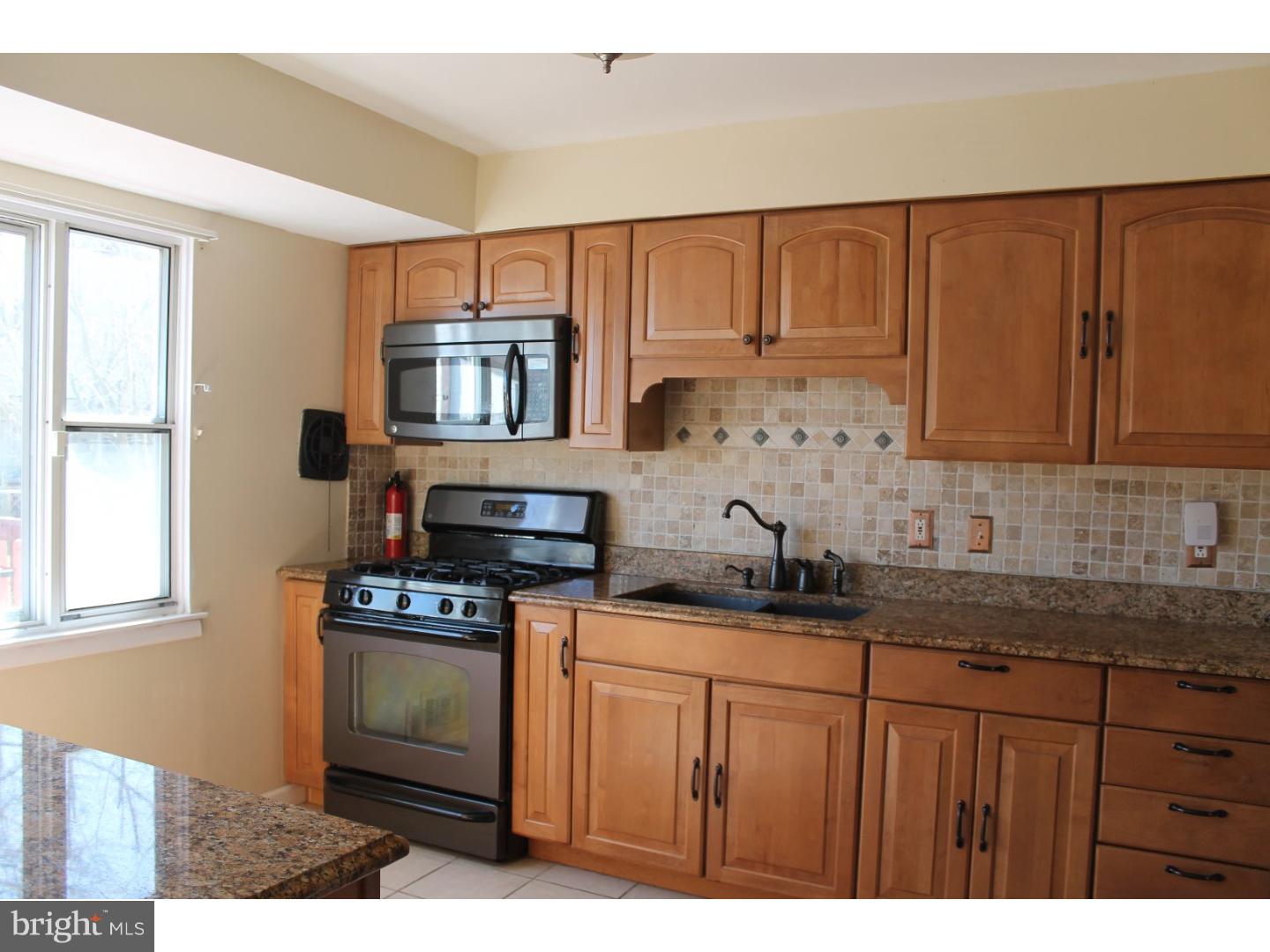 60 Hilton Road Mount Holly, NJ 08060 - Photo 7 of 23