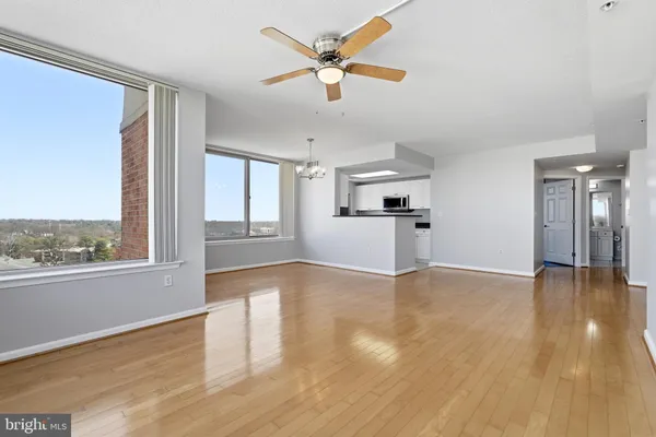 $557,000 | 2726 Gallows Road, Unit 1108, Vienna, VA 22180
