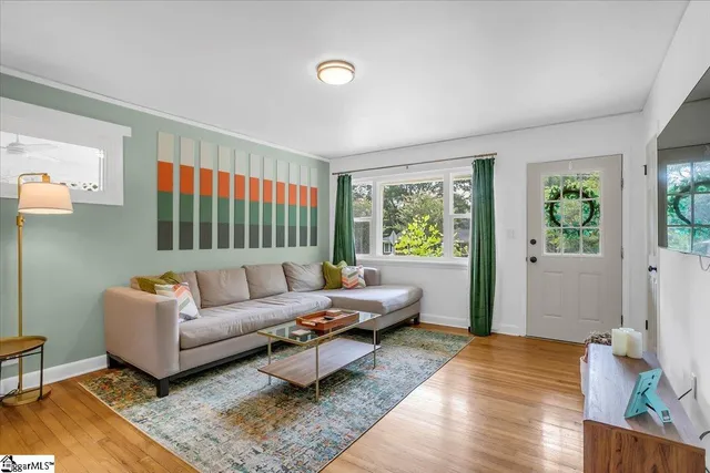 $269,999 | 31 Montis Drive, Greenville, SC 29617