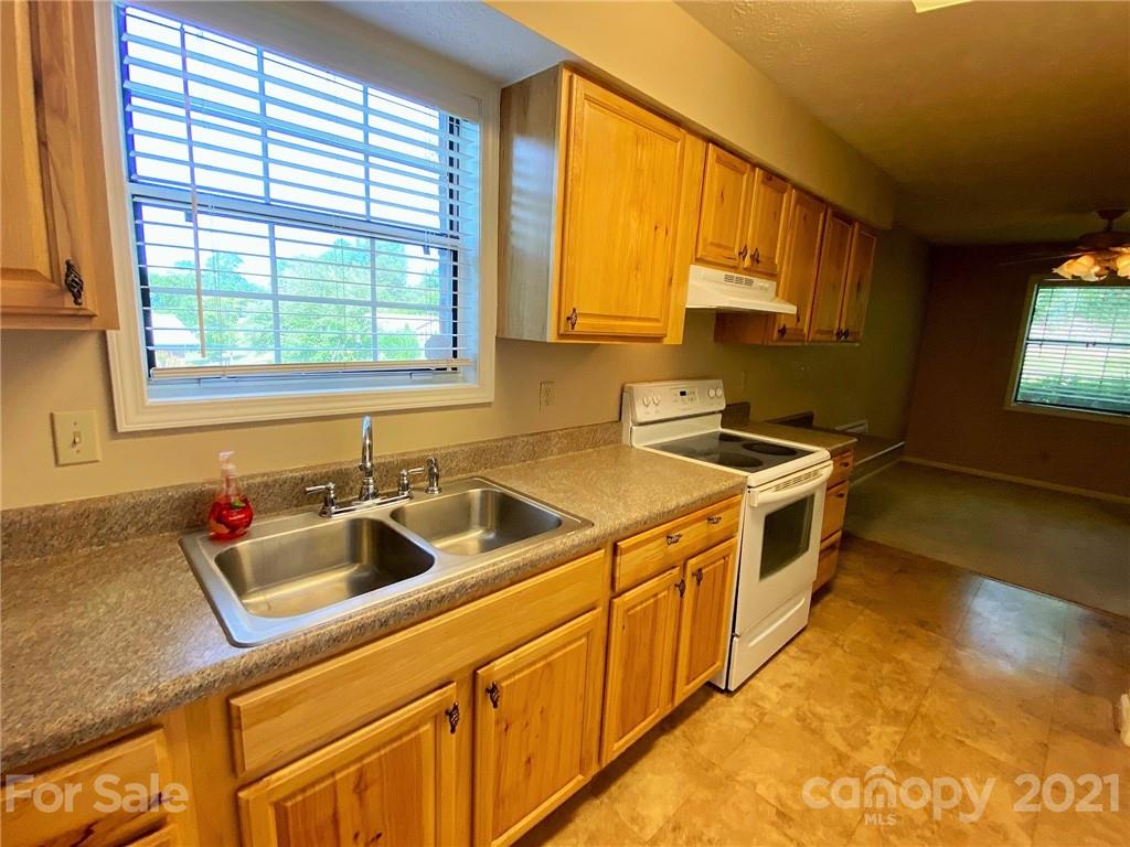 116 Falling Waters Road Hendersonville, NC 28792 - Photo 8 of 15 Gallery Image 8
