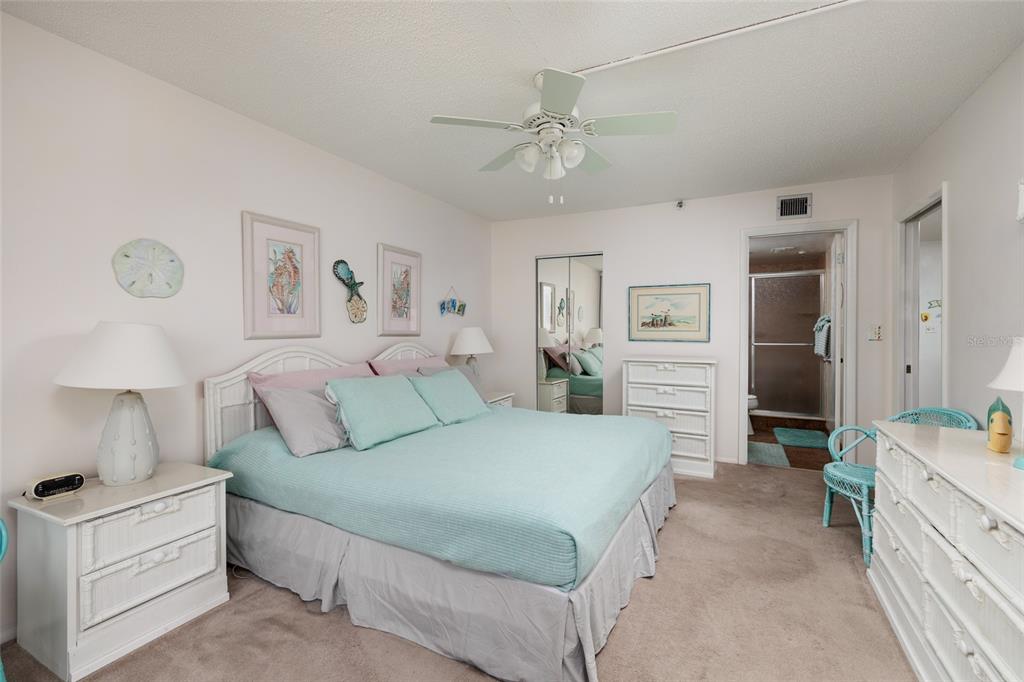 15462 Gulf Boulevard, Unit 304 Madeira Beach, FL 33708 - Photo 17 of 35