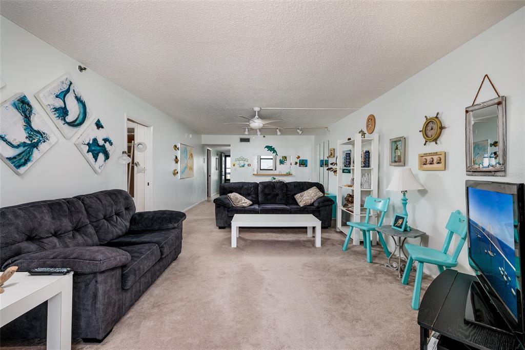15462 Gulf Boulevard, Unit 304 Madeira Beach, FL 33708 - Photo 8 of 35