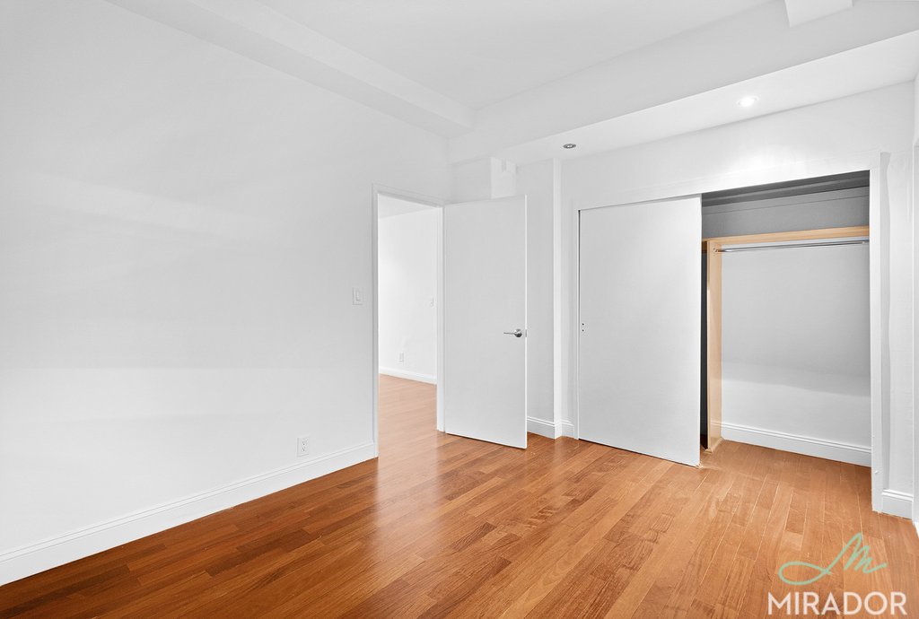 132 East 45th Street, Unit 4F Manhattan, NY 10017 - Photo 7 of 16