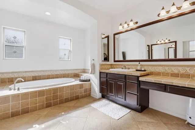 $1,799,900 | 840 Genoa Way, San Marcos, CA 92078