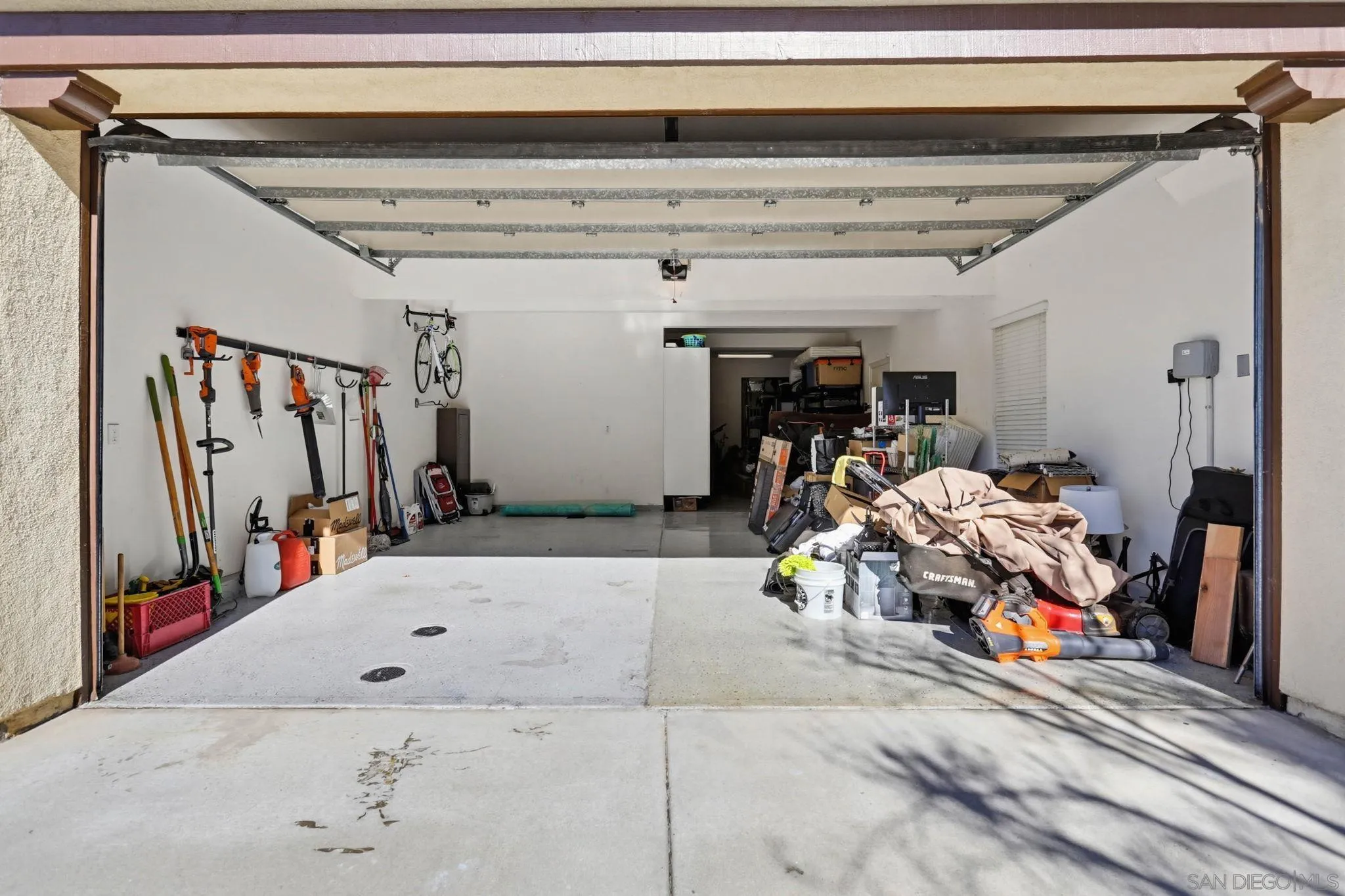 840 Genoa Way San Marcos, CA 92078 - Photo 35 of 36 3 car garage